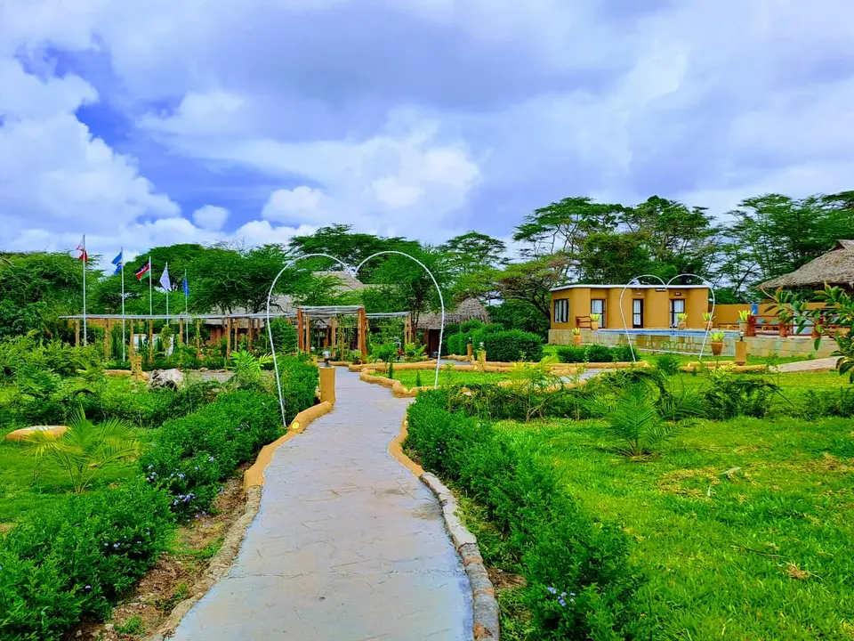 Garden path at Hunter's Luxury Manor near Amboseli